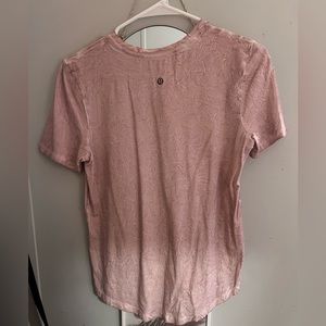 Lululemon love tee dust pink marble design